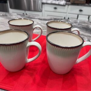 Expressions Cream Dining Mugs Set